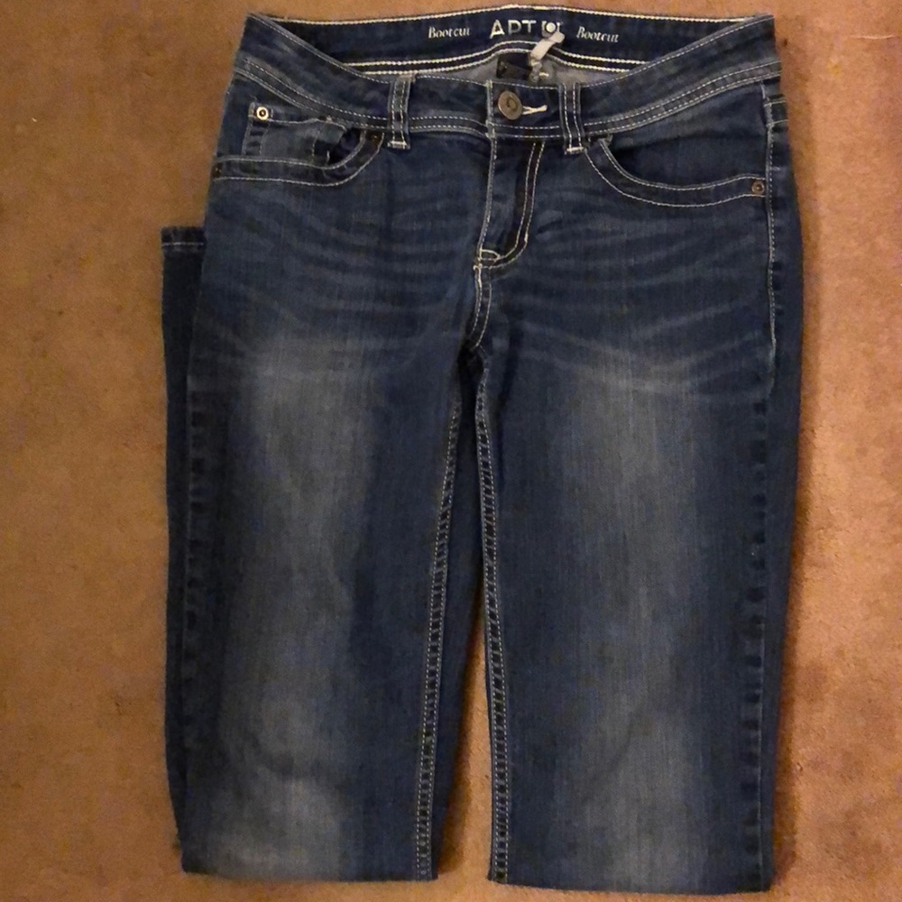Women’s Bootcut Jeans